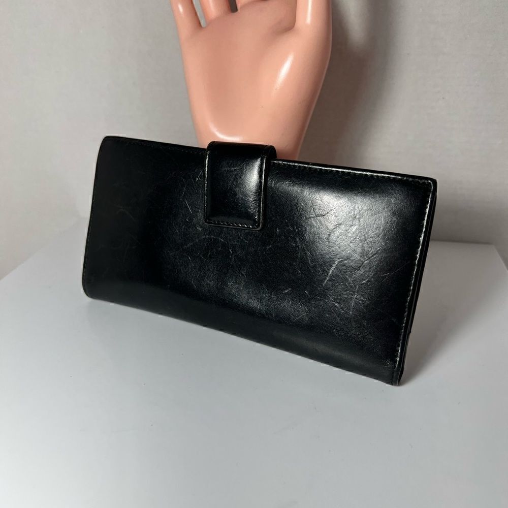 Authentic Gucci Long Wallet  - Picture 2 of 6